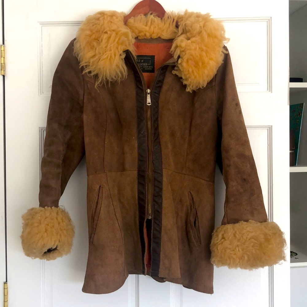 ***VINTAGE*** Genuine leather jacket